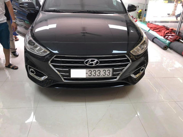 Bán Hyundai Accent biển toàn tài 333.33, đại gia vẫn dư tiền tậu BMW, Mercedes-Benz dù xe đã lăn bánh hơn 10.000km - Ảnh 2.