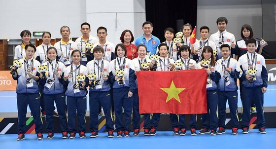 HLV Phạm Minh Giang - Từ ‘thợ học việc’ đến kỷ lục gia của futsal Việt - Ảnh 2.