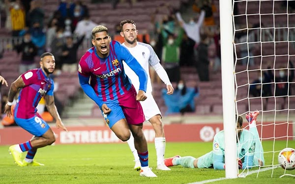 Sau vòng 5 La Liga: Vinícius lột xác, Barca ‘mất chất’ - Ảnh 2.