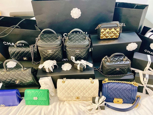 Danh tính con dâu tỷ phú một lần shopping ôm về nhà 10 chiếc túi Hermes và 10 chiếc túi Chanel - Ảnh 4.