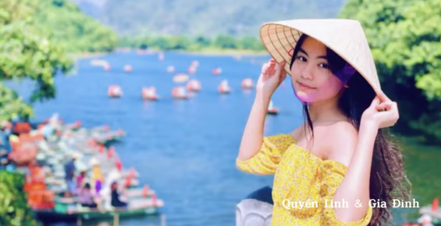 MC Quyền Linh “xả” clip du lịch ở Ninh Bình hồi lâu, nhan sắc Lọ Lem và Hạt Dẻ lại khiến dân tình quên ngắm cảnh rồi! - Ảnh 7.