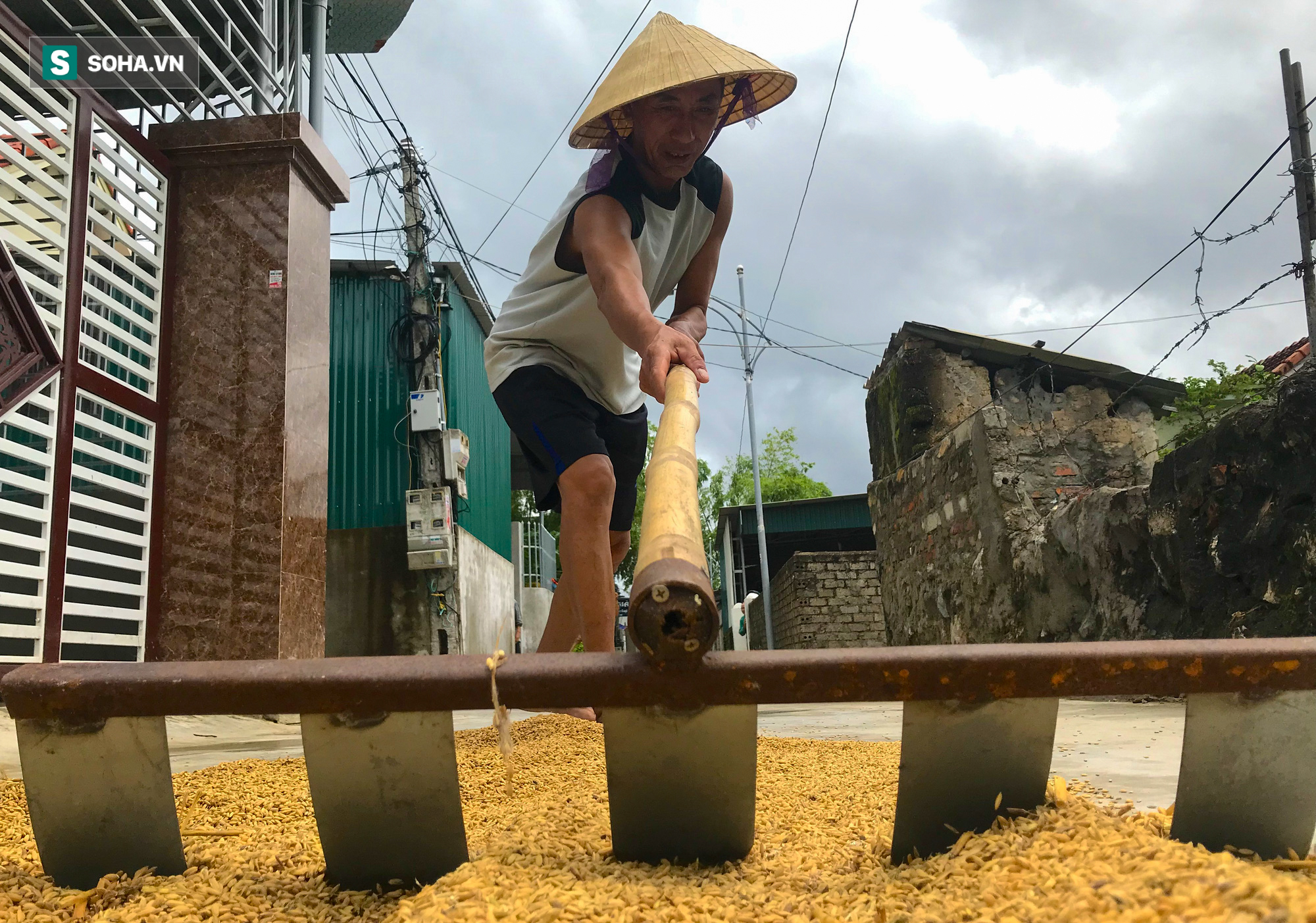 Cận cảnh rốn lũ ở Nghệ An, nơi hơn 3000 hộ dân vẫn đang ngập chìm trong nước 3 ngày qua - Ảnh 12.