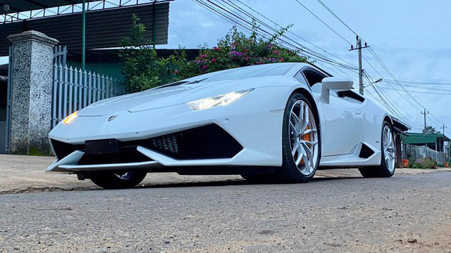 Xôn xao vụ 9X phố núi tậu Lamborghini: Phấn đấu năm sau mua thêm siêu xe Ferrari - Ảnh 3.