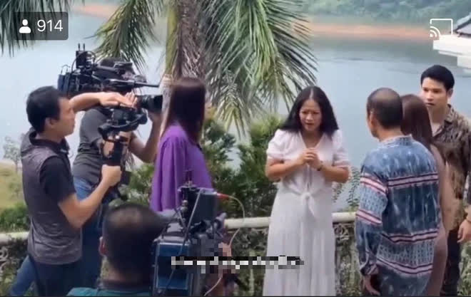 Cái kết Hương vị tình thân: Long - Nam ly hôn, bà Sa bị 2 con từ mặt, con gái căm phẫn? - Ảnh 3. Cái kết Hương vị tình thân: Long - Nam ly hôn, bà Sa bị 2 con từ mặt, con gái căm phẫn? - Ảnh 3.