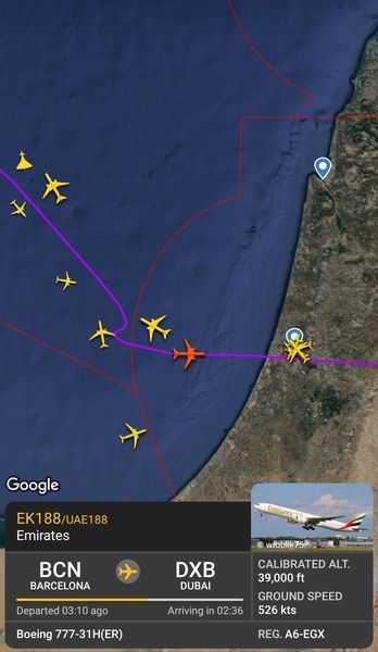 Israel tấn công Damascus: Điều bất ngờ gây sốc - Ảnh 2.