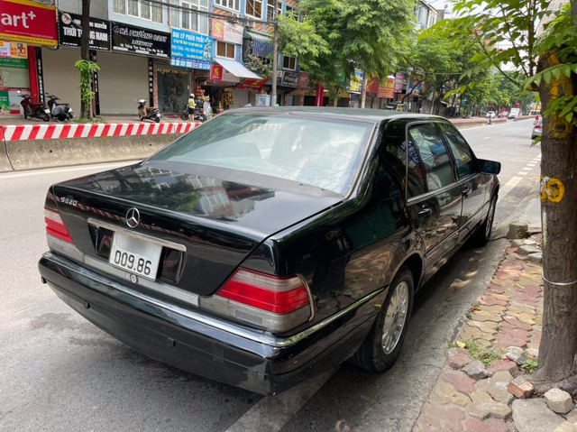 Bấm được biển phát lộc, Mercedes-Benz S-Class thời ‘ông bà anh’ vẫn có giá rẻ ngang Honda SH - Ảnh 4.