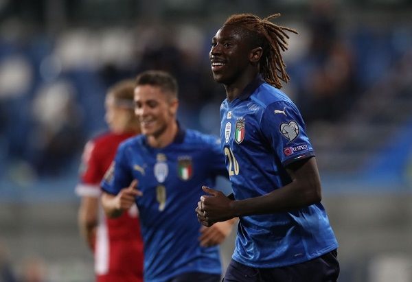 Italia 5-0 Lithuania: Song sát mới của Azzurri - Ảnh 2.