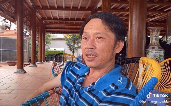 Xuất hiện clip NS Hoài Linh xuống sắc rõ và nói không ai muốn sống ẩn dật, sẽ làm lại nghề, nhưng thực hư ra sao? - Ảnh 2. Xuất hiện clip NS Hoài Linh xuống sắc rõ và nói không ai muốn sống ẩn dật, sẽ làm lại nghề, nhưng thực hư ra sao? - Ảnh 2.