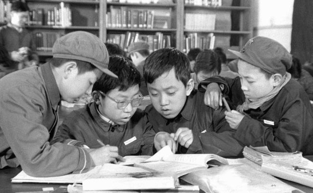 Bi kịch trong lò đào tạo thiên tài ở Trung Quốc: Từ cậu bé đệ nhất thần đồng, 10 tuổi đỗ ĐH, 17 tuổi làm giảng viên đến kẻ mất phương hướng, sớm tìm lối thoát nơi cửa Phật - Ảnh 1.