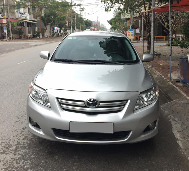 Thú chơi xe của sếp 9X Vincom Retail: Mô tô khủng giá hơn nửa tỷ nhưng ô tô có chiếc nồi đồng cối đá tới hơn 10 năm - Ảnh 4. Thú chơi xe của sếp 9X Vincom Retail: Mô tô khủng giá hơn nửa tỷ nhưng ô tô có chiếc nồi đồng cối đá tới hơn 10 năm - Ảnh 4.