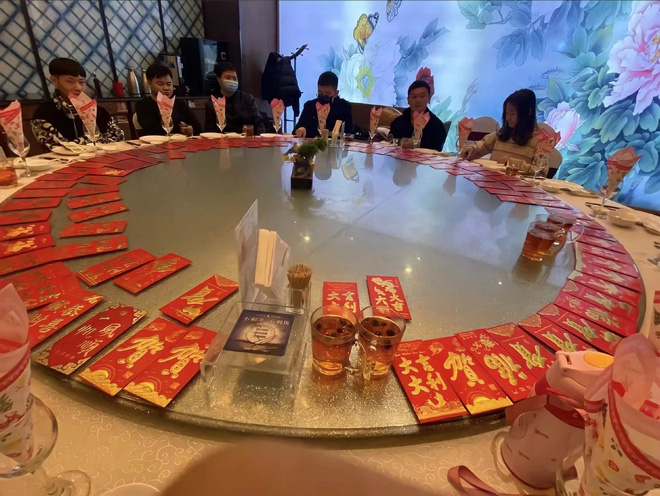  Công ty nhà người ta cho nhân viên nghỉ Tết 47 ngày vẫn nhận đủ lương - thưởng, nguyên nhân được đưa ra khiến ai nấy trầm trồ và ước ao  - Ảnh 1.