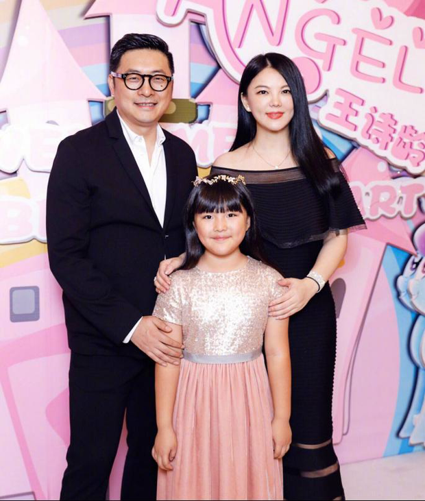 Cbiz 2021 rối ren vì loạt vụ ly hôn: Trịnh Sảng và Triệu Lệ Dĩnh toang với 1001 cú twist, Đồng Lệ Á - Đại S được ủng hộ rần rần - Ảnh 21. Cbiz 2021 rối ren vì loạt vụ ly hôn: Trịnh Sảng và Triệu Lệ Dĩnh toang với 1001 cú twist, Đồng Lệ Á - Đại S được ủng hộ rần rần - Ảnh 21.