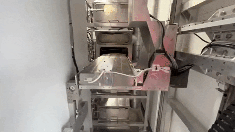 Cựu kỹ sư SpaceX mở nhà hàng pizza di động với đầu bếp robot - Ảnh 4.