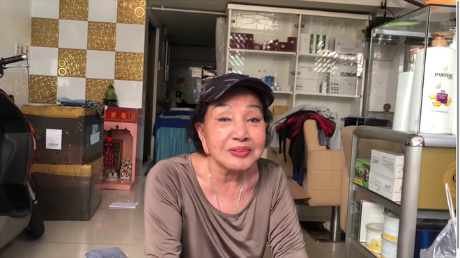 Nghệ sĩ Hồng Nga: Sang Mỹ ở chật chội phòng 8m2, con cái bỏ bê, về Việt Nam sống một mình - Ảnh 5.