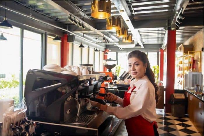 Hình ảnh đặc biệt của bà Lê Hoàng Diệp Thảo ngay trước tin xem xét huỷ án ly hôn - Ảnh 1. Hình ảnh đặc biệt của bà Lê Hoàng Diệp Thảo ngay trước tin xem xét huỷ án ly hôn - Ảnh 1.