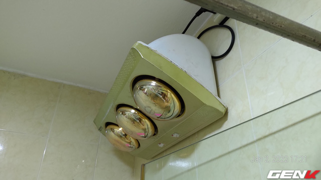 Trót mua đèn sưởi nhà tắm rởm, tôi mất mấy ngày độ chế cho an toàn và tiết kiệm điện  - Ảnh 23.
