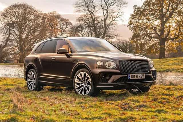 Bentley Bentayga Pursuits - Phiên bản đặc biệt với chủ đề dã ngoại - Ảnh 2.