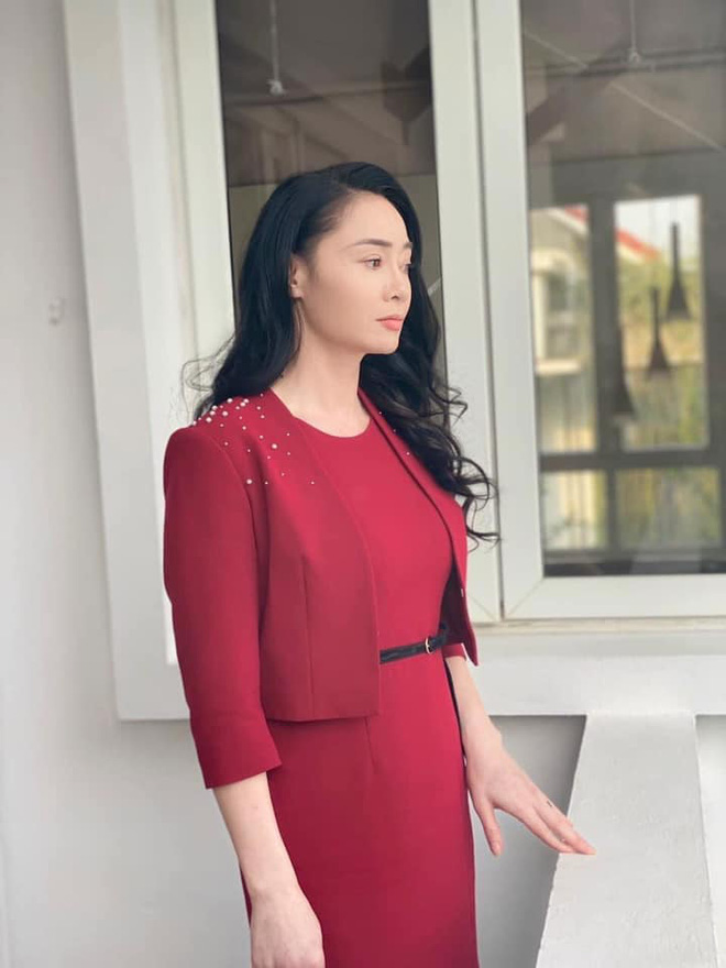  3 quý bà mặc đẹp nhất phim Việt: Mẹ chồng Nam (Hương Vị Tình Thân) quá thời thượng nhưng chưa sang bằng số 1 - Ảnh 17.