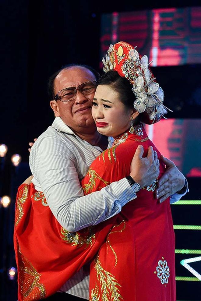 Duy Phương: Tôi không nịnh khán giả nhưng nghệ sĩ không được xúc phạm khán giả - Ảnh 3. Duy Phương: Tôi không nịnh khán giả nhưng nghệ sĩ không được xúc phạm khán giả - Ảnh 3.