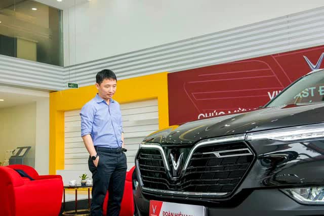 Vừa đăng bán VinFast Lux không lâu, cựu chủ tịch Rolls-Royce Việt Nam bất ngờ muốn ngưng giao dịch vì lý do này - Ảnh 1.
