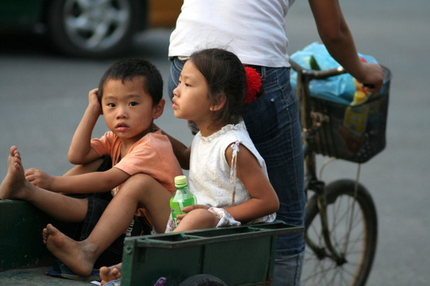 Từ chuyện cặp vợ chồng Trung Quốc sinh con chỉ để... bán: Hình thức bạo hành bất nhân, hệ quả sau nhiều năm siết sinh đẻ - Ảnh 5.