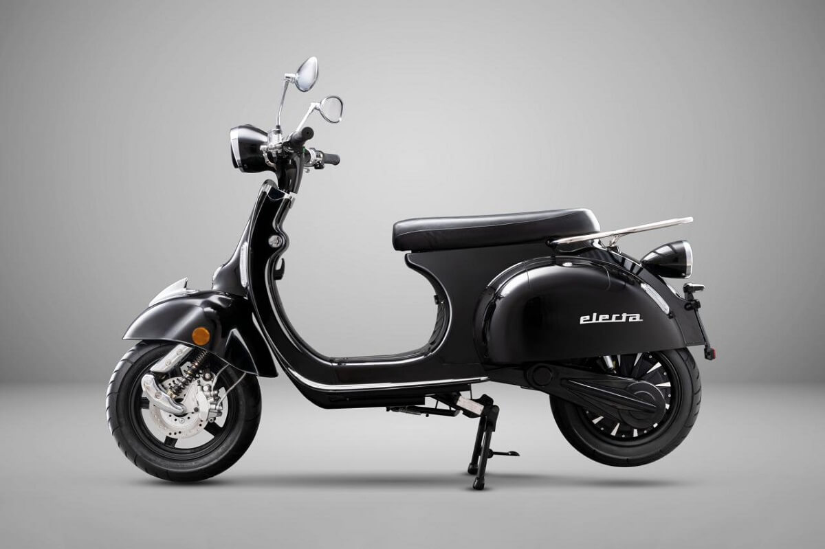 Xe máy điện đẹp tưởng Vespa, pin tháo rời, sạc no chạy 150 km: Điều gì vậy? - Ảnh 2.