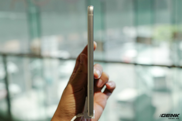 Trên tay Galaxy S21 FE 5G: thiết kế thời trang, cầm nắm gọn gàng, có 3 phiên bản, giá chất cho fan  - Ảnh 3.