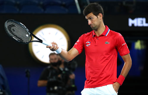 Djokovic tự chuốc lấy rắc rối? - Ảnh 1.