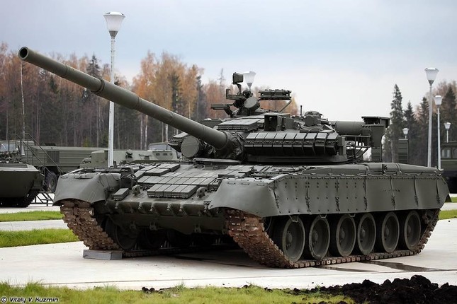 Tăng T-80BV của Nga đối đầu tăng T-64BV của Ukraine trong cuộc xung đột - Ảnh 1.