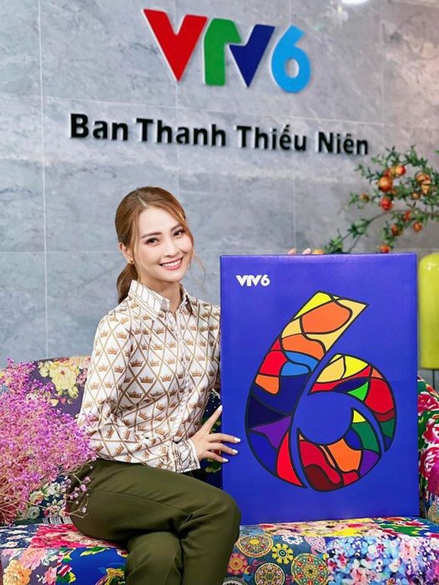  Những gương mặt MC, BTV gắn bó với VTV6, để lại ấn tượng với khán giả truyền hình - Ảnh 8.