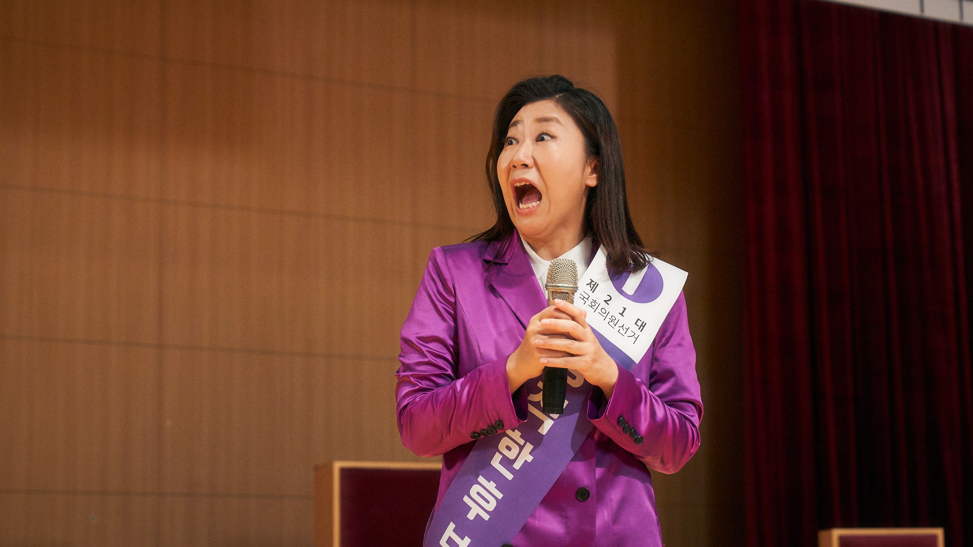 Nữ diễn viên gần 50 tuổi mới chạm tới hào quang, từ nữ phụ đến ngôi sao phòng vé mới - Ảnh 4. Nữ diễn viên gần 50 tuổi mới chạm tới hào quang, từ nữ phụ đến ngôi sao phòng vé mới - Ảnh 4.