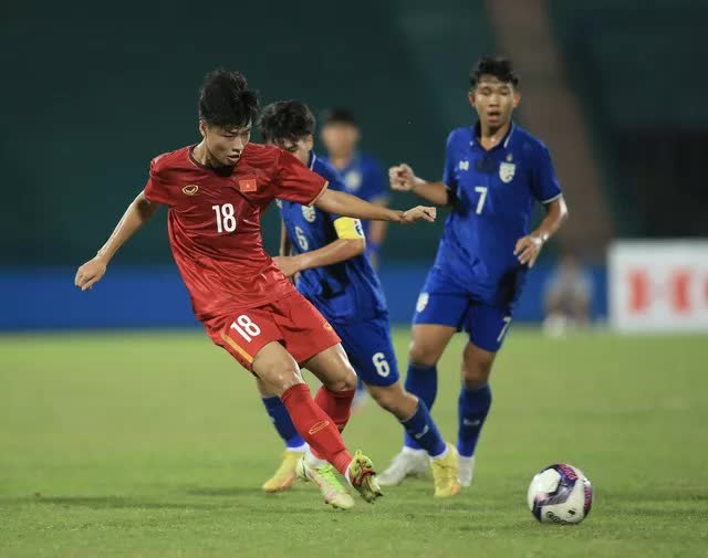 Trung Quốc nói lời cảm ơn, khen ngợi bóng đá Việt Nam xứng đáng hạng nhì châu Á - Ảnh 1.