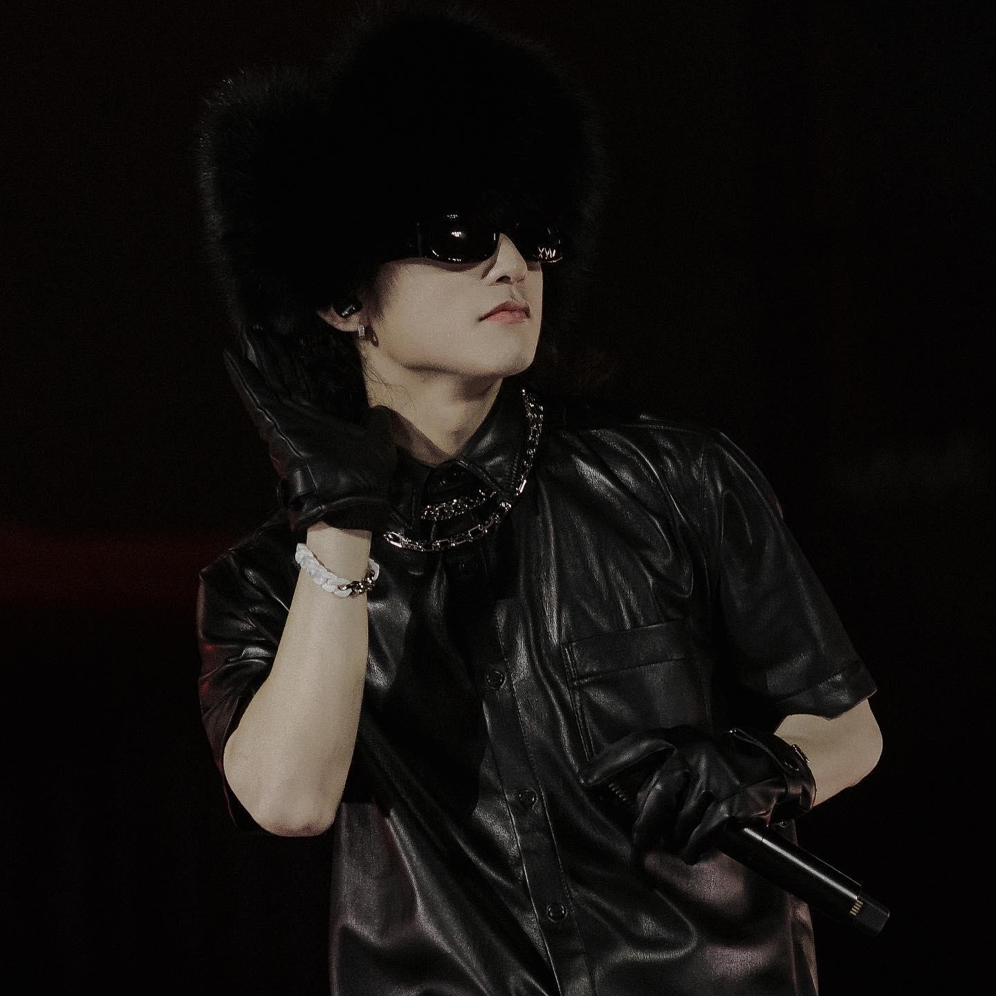 Cách lướt sóng dư luận của Sơn Tùng M-TP - Ảnh 3. Cách lướt sóng dư luận của Sơn Tùng M-TP - Ảnh 3.