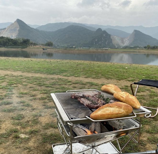 Những hồ nước đẹp ngay gần Hà Nội khiến du khách phải lòng - Ảnh 28. Những hồ nước đẹp ngay gần Hà Nội khiến du khách phải lòng - Ảnh 28.