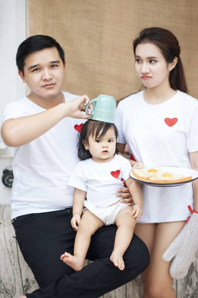 Thúy Diễm, Mai Bảo Ngọc mệt mỏi, muốn trầm cảm vì con khóc đêm - Ảnh 2.