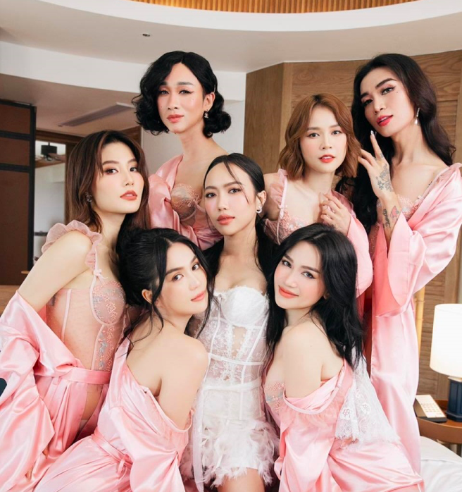 Ngọc Trinh, BB Trần làm phù dâu trong đám cưới Diệu Nhi - Ảnh 1. Ngọc Trinh, BB Trần làm phù dâu trong đám cưới Diệu Nhi - Ảnh 1.