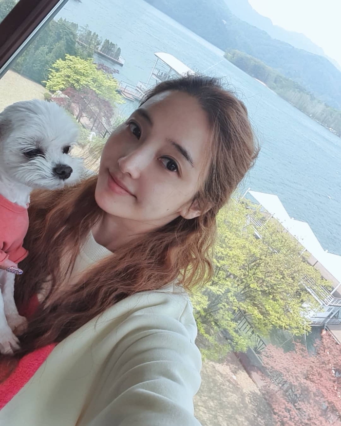 Búp bê xứ Hàn Han Chae Young có hôn nhân viên mãn bậc nhất Kbiz - Ảnh 4. Búp bê xứ Hàn Han Chae Young có hôn nhân viên mãn bậc nhất Kbiz - Ảnh 4.