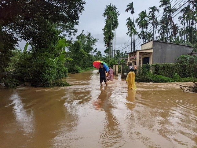 Miền Trung lại bước vào đợt mưa rất lớn