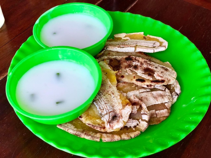 Chuối đập nước cốt dừa