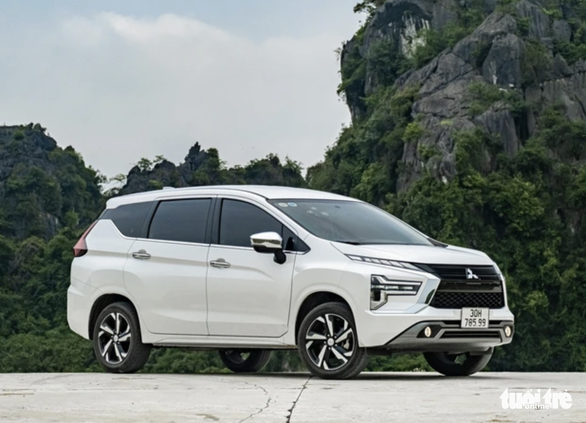 Toyota Veloz Cross lần đầu bán vượt Mitsubishi Xpander - Ảnh 2.