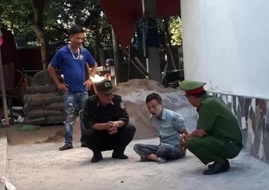 Chồng nổ súng bắn chết vợ, bắn hàng xóm bị thương