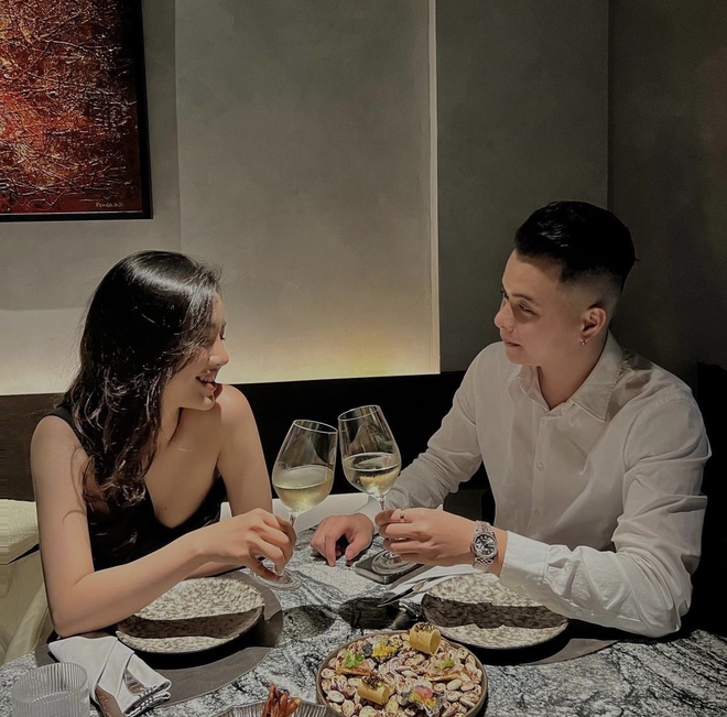 Những nhà hàng có không gian đẹp, đồ ăn ngon cho buổi hẹn hò lãng mạn dịp 20/10 ở Hà Nội - Ảnh 7.