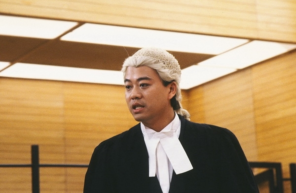 Tuổi xế chiều bệnh tật, không con cái nhưng hạnh phúc bên vợ của tài tử Âu Dương Chấn Hoa - Ảnh 2. Tuổi xế chiều bệnh tật, không con cái nhưng hạnh phúc bên vợ của tài tử Âu Dương Chấn Hoa - Ảnh 2.