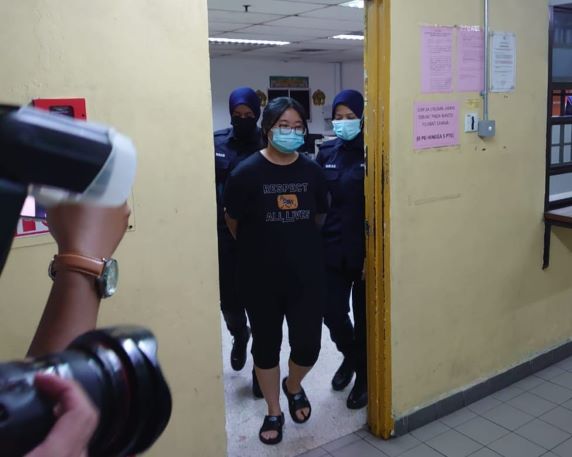 Malaysia: Cô gái sát hại bạn trai khi bị đòi quan hệ - Ảnh 1.