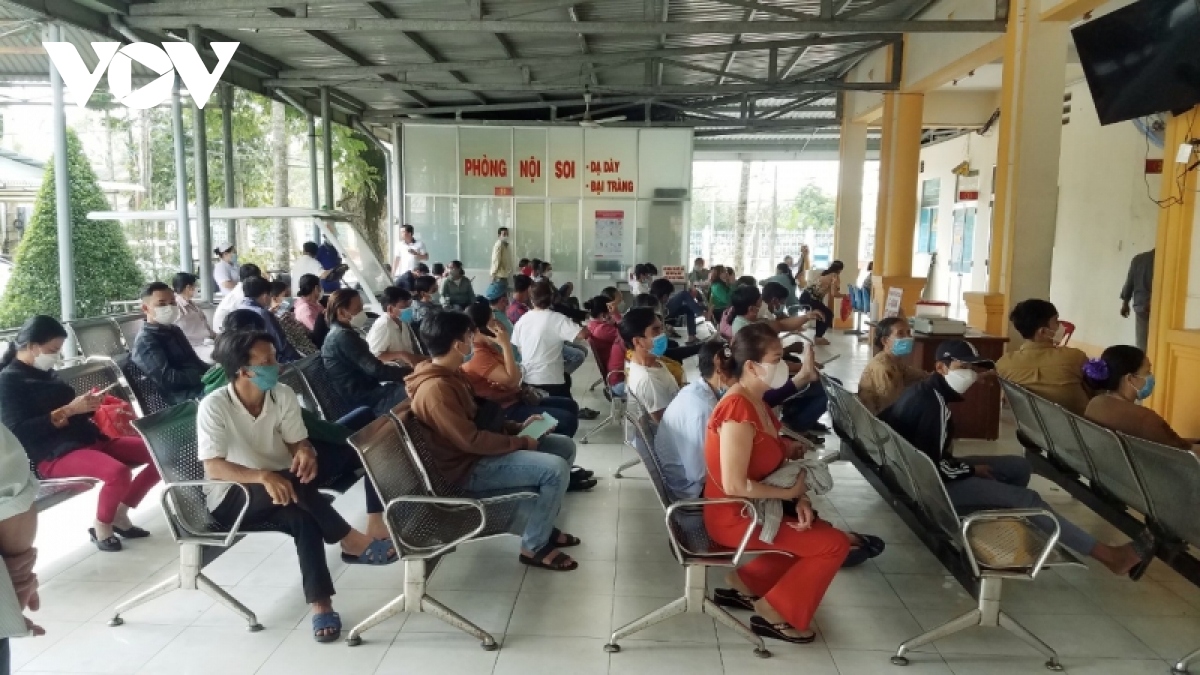 Bệnh nhân “kêu trời” vì máy chẩn đoán hình ảnh của bệnh viện lớn bị hỏng nhiều ngày - Ảnh 3. Bệnh nhân “kêu trời” vì máy chẩn đoán hình ảnh của bệnh viện lớn bị hỏng nhiều ngày - Ảnh 3.