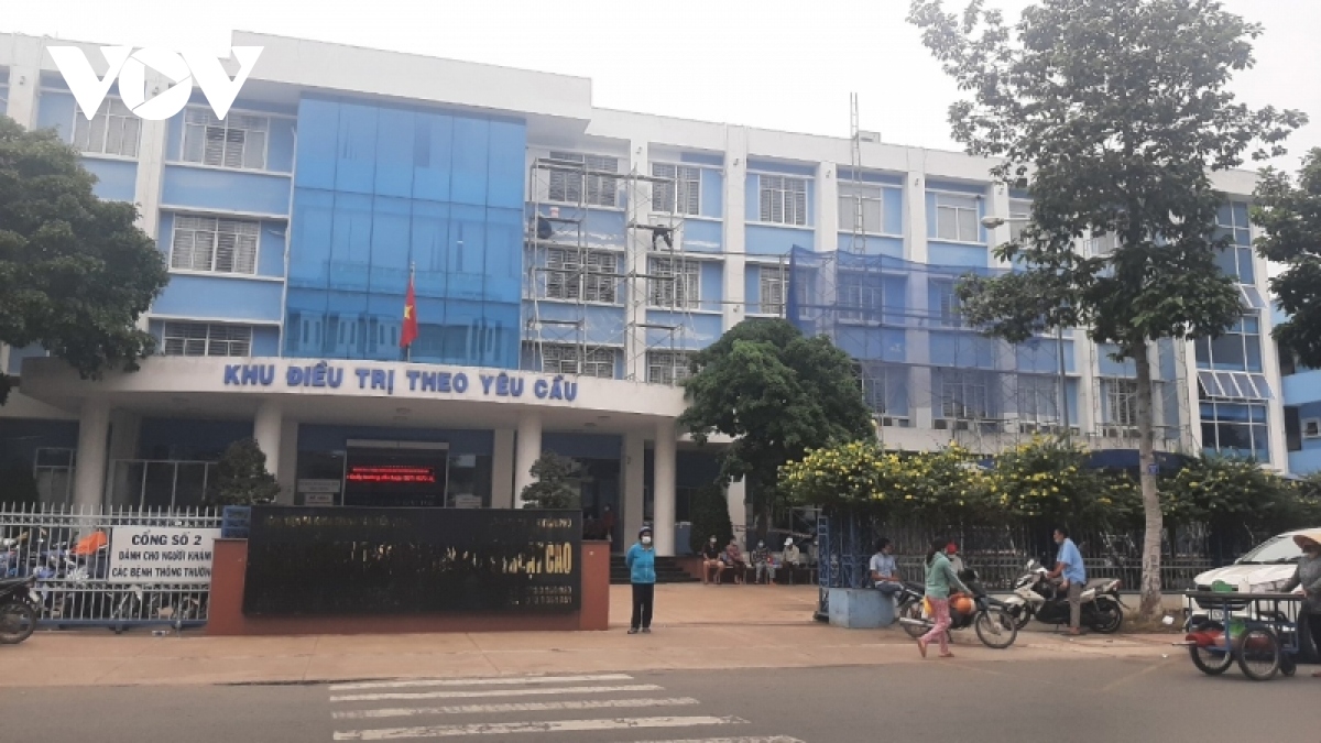 Bệnh nhân “kêu trời” vì máy chẩn đoán hình ảnh của bệnh viện lớn bị hỏng nhiều ngày - Ảnh 2. Bệnh nhân “kêu trời” vì máy chẩn đoán hình ảnh của bệnh viện lớn bị hỏng nhiều ngày - Ảnh 2.