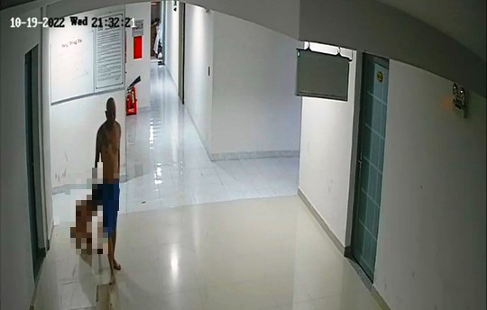 Lãnh đạo TP Đà Lạt thăm hỏi cháu trai 10 tuổi bị cha bạo hành dã man