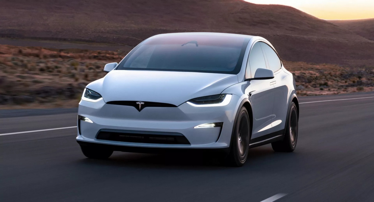 Ít nhất 10 tai nạn chết người vừa được báo cáo có liên quan đến xe tự lái của Tesla - Ảnh 1.