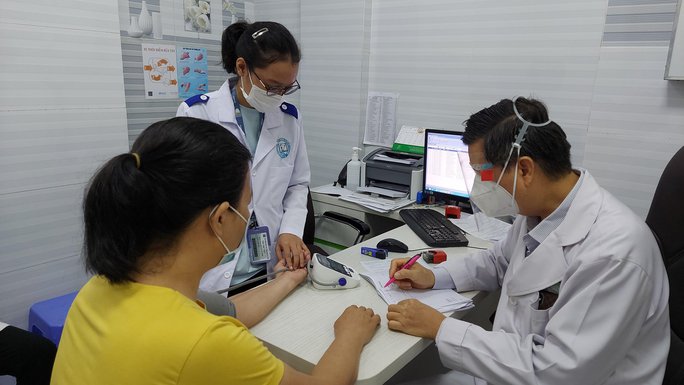 Ngành Y tế TP HCM không được BHYT thanh toán hơn 1.000 tỉ đồng - Ảnh 1.