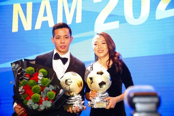 Quả bóng vàng Việt Nam 2022: Chiến thắng cho cầu thủ toàn diện nhất - Ảnh 2.